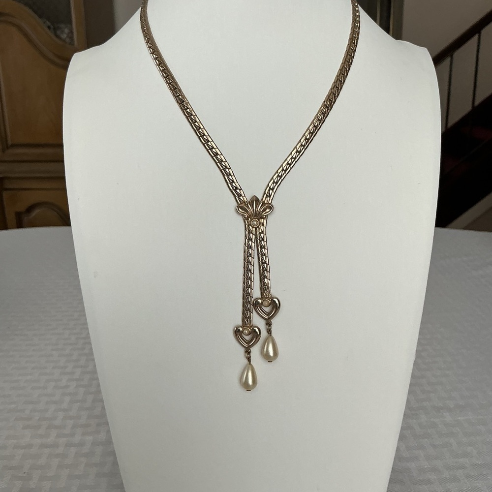Coro Vintage Gold Tone and Faux Pearl Necklace